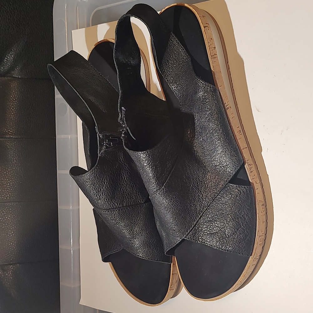 Sesto Meucci Black Sandals Women's 9.5
